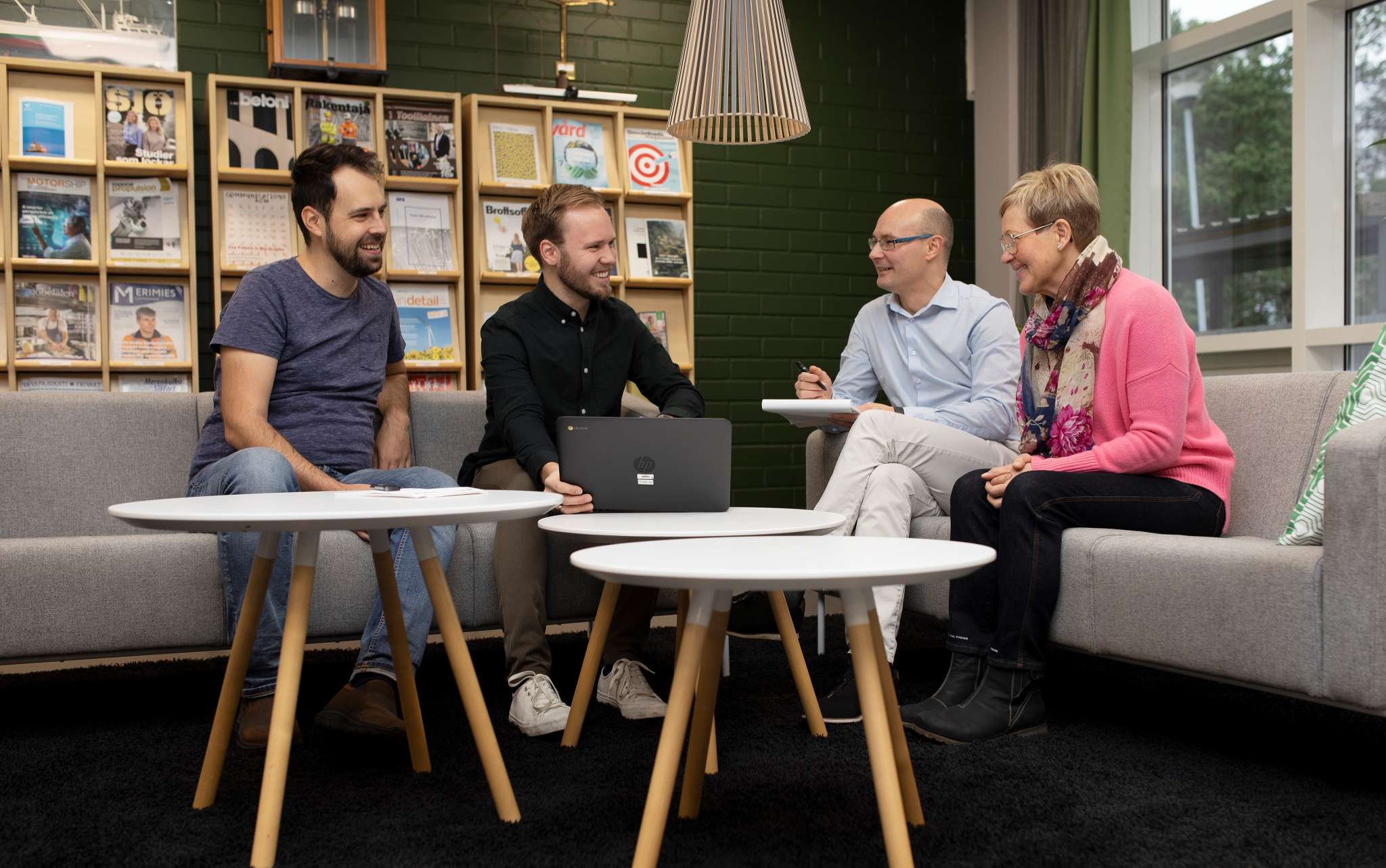 Hem-sidan Kursdeltagare i grupp